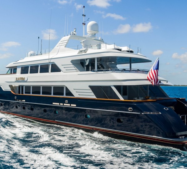 Motor Yacht LANIDA Cruising