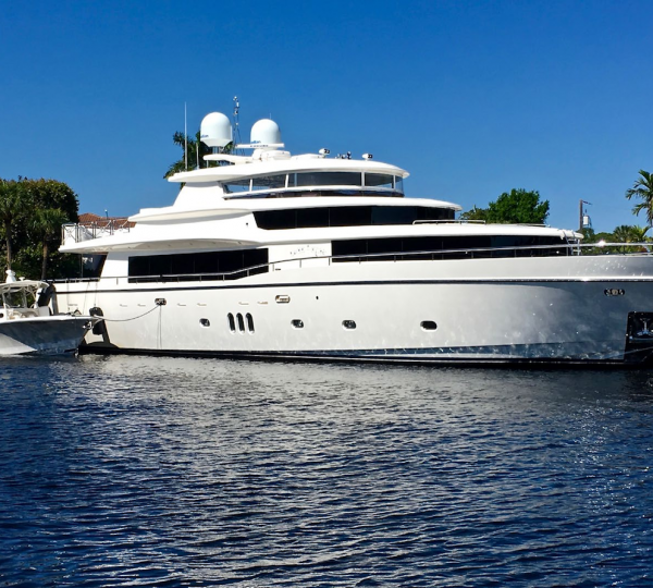 Motor Yacht LONE STAR