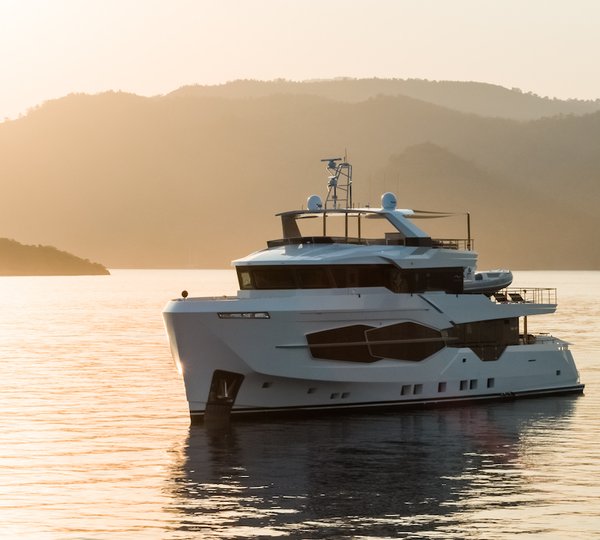 Motor Yacht MARLA