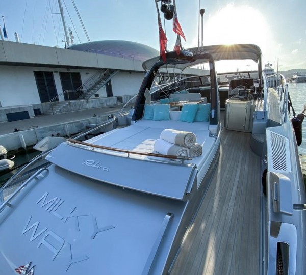 Motor Yacht Milky Way