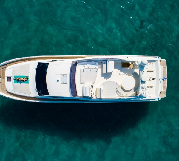 Motor Yacht NINETEEN