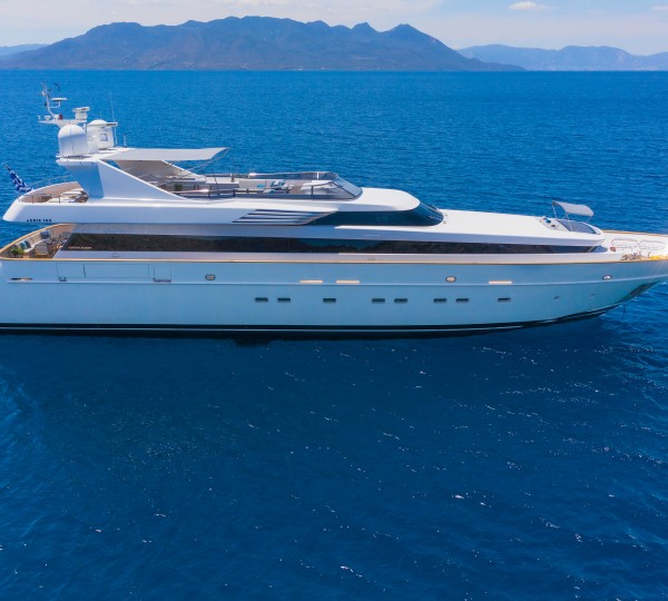 Motor Yacht SHOOTING STAR Profile