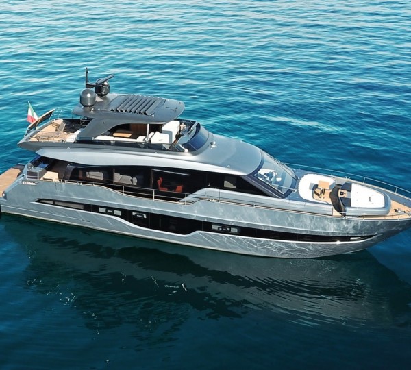 Motor Yacht Settantotto