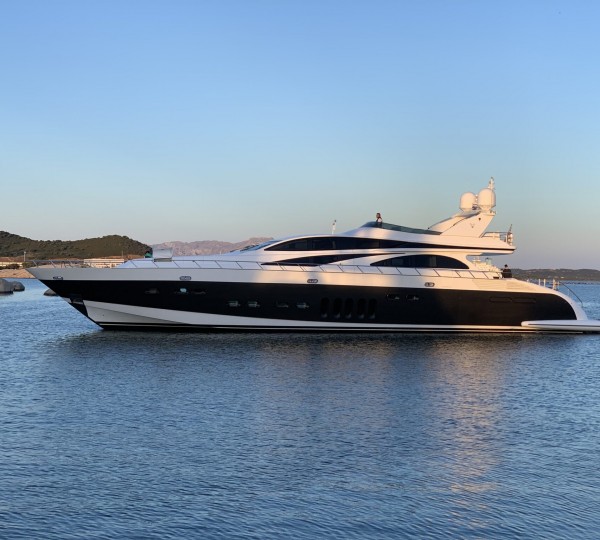 Motoryacht LIS