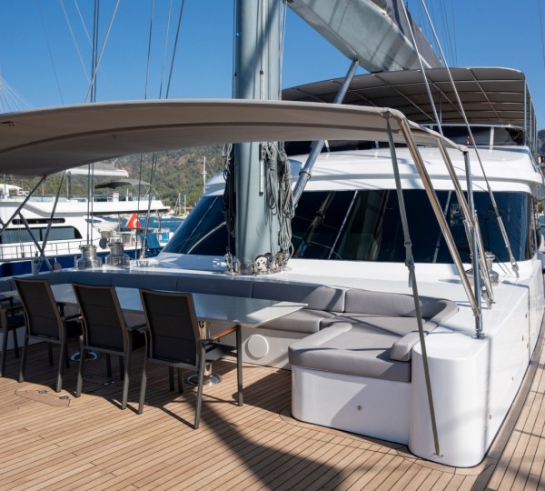 Open Dining With Sea Views