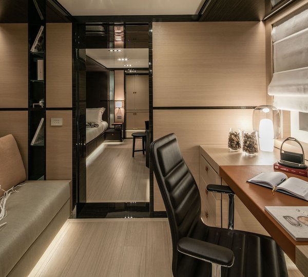 Owner Stateroom Study Area:desk