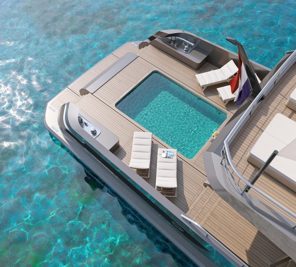 Pool On The Aft