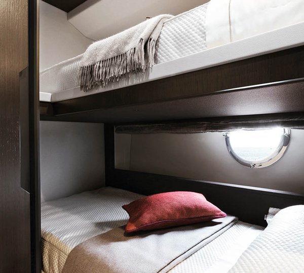 Port Side Guest Cabin