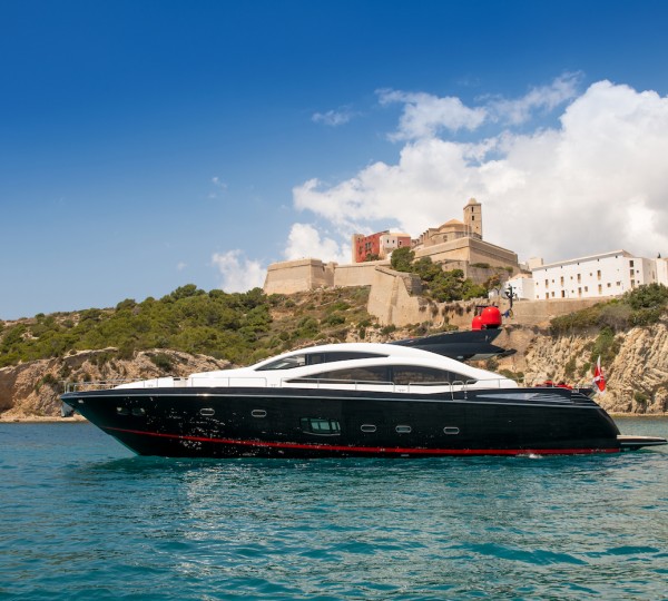 Profile Of Charter Yacht PALUMBA