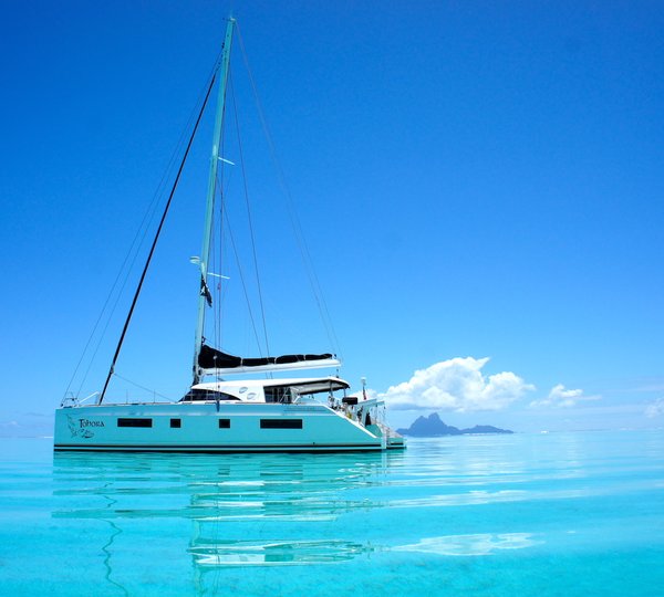 Profile Of The Catamaran