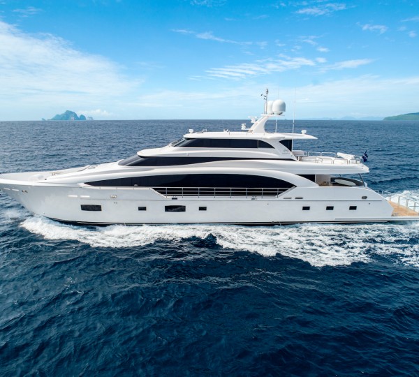 Profile Of The Yacht VIN XAN