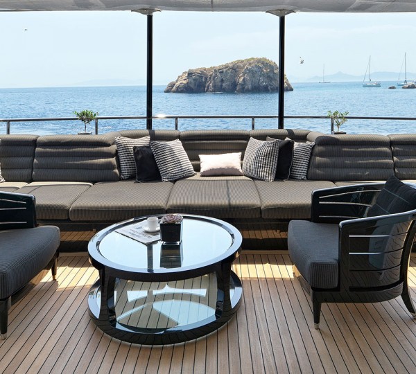 Relaxation And Socialising Area Aft