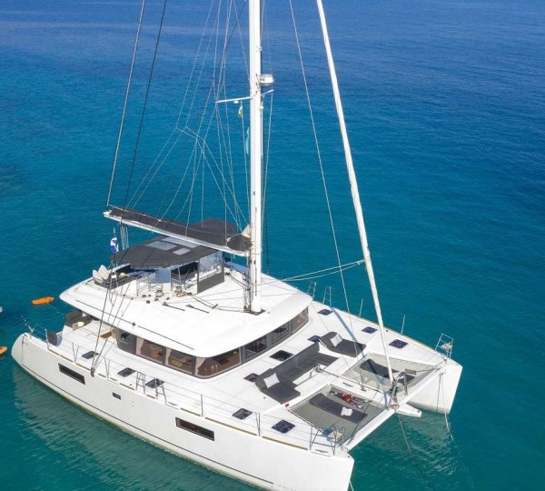 Sailing Catamaran Yacht BOOM