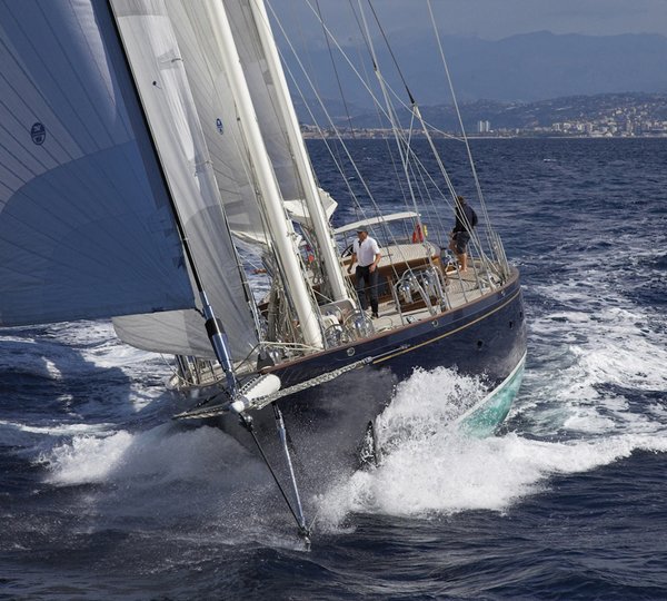 Sailing With Bowsprit