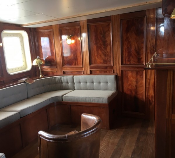 Saloon Starboard