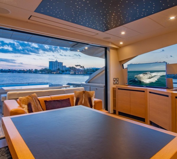 Saloon With A View Aft