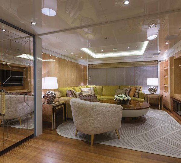 owners lounge and study