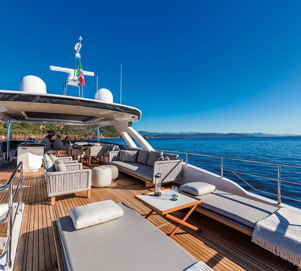 Sun Deck - Sistership