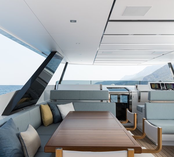 Sun Deck Dining Alfresco