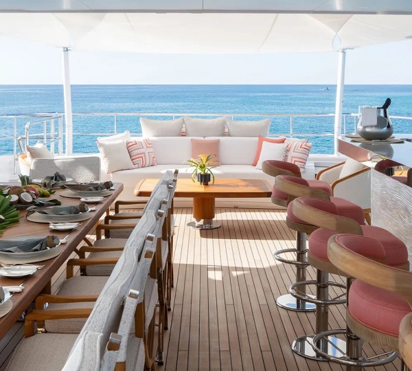 Sun Deck Dining And Bar  - Photo © Heesen Yachts