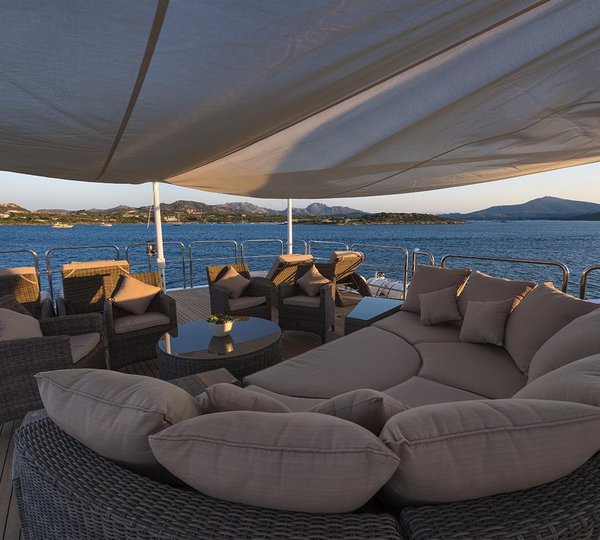 Sun Deck Sitting Area