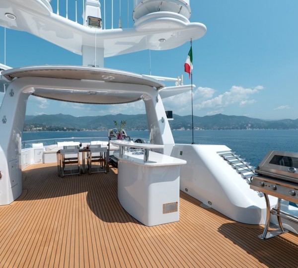 Sun Deck With Barbeque