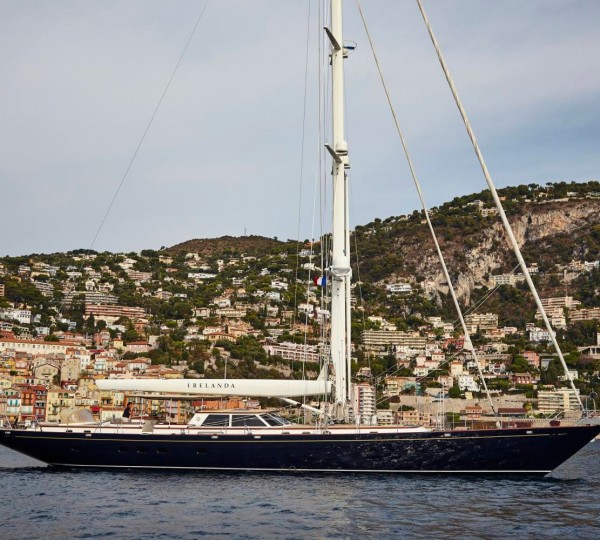 Superyacht IRELANDA