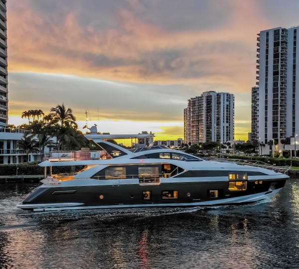 Superyacht Majestic Moments