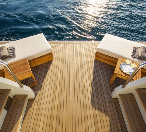 Swim Platform Sunbathing Set Up