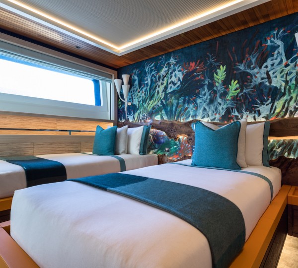 Twin Cabin - Photo Jeff Brown