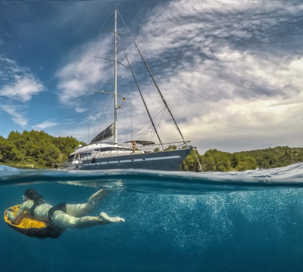 Underwater Lifestyle