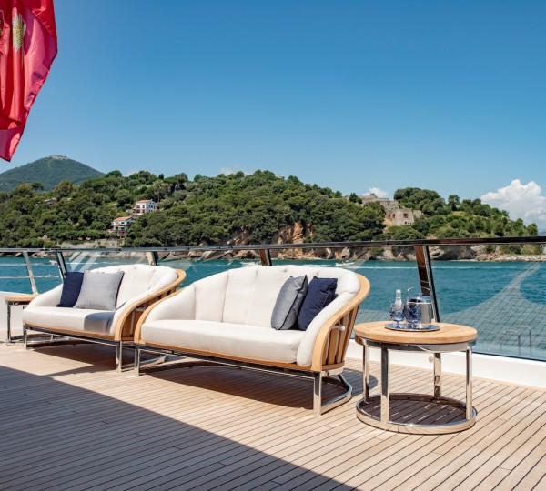 Upper Deck - Seating