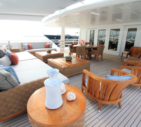 Upper Deck Exterior Dining Area