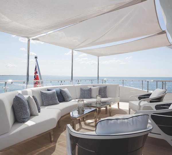 Upper Deck Exterior Seating