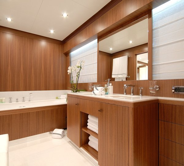 Very Spacious Bathroom