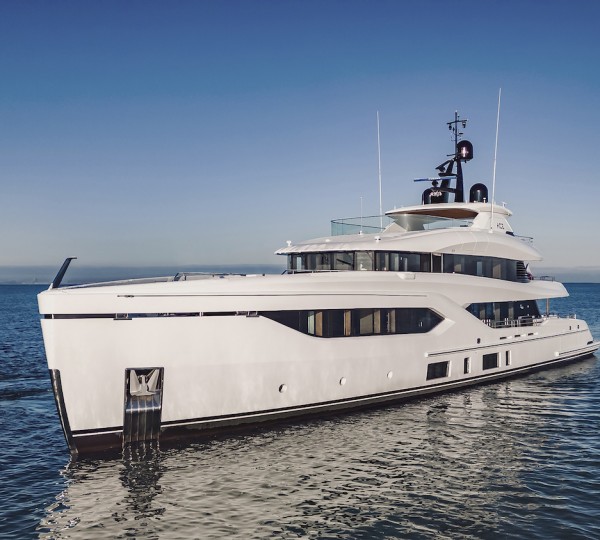 Yacht ACE