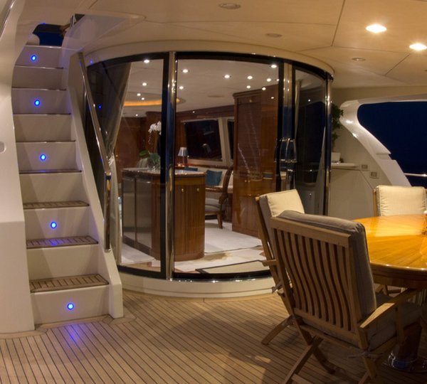 Yacht CRISTALEX By Azimut - Aft Deck