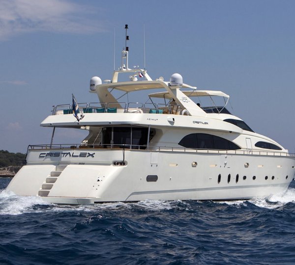 Yacht CRISTALEX By Azimut - Aft