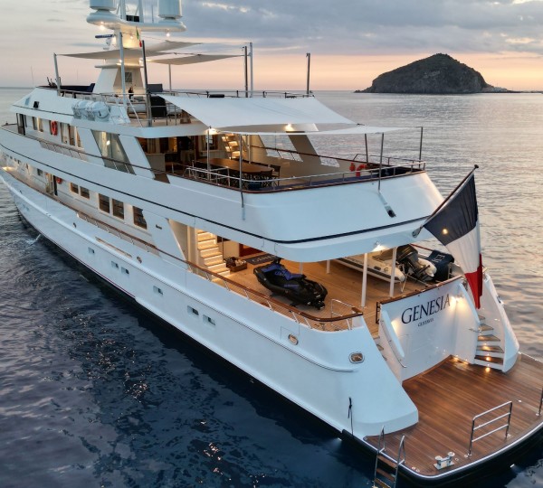 Yacht GENESIA - Aft