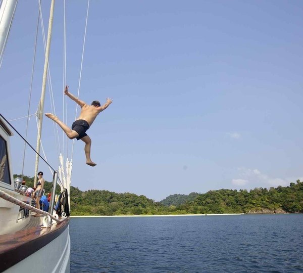 The 24m Yacht META IV