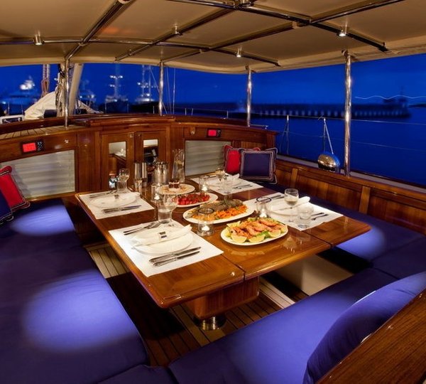 The 27m Yacht ATALANTE I