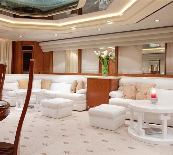 The 30m Yacht SUPERTOY