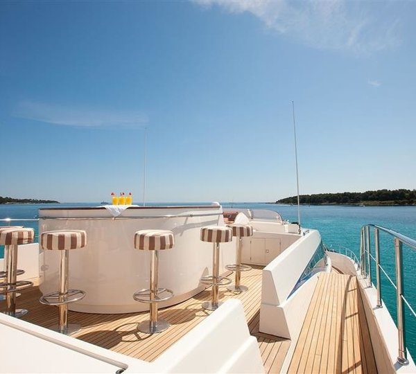 The 30m Yacht SUPERTOY