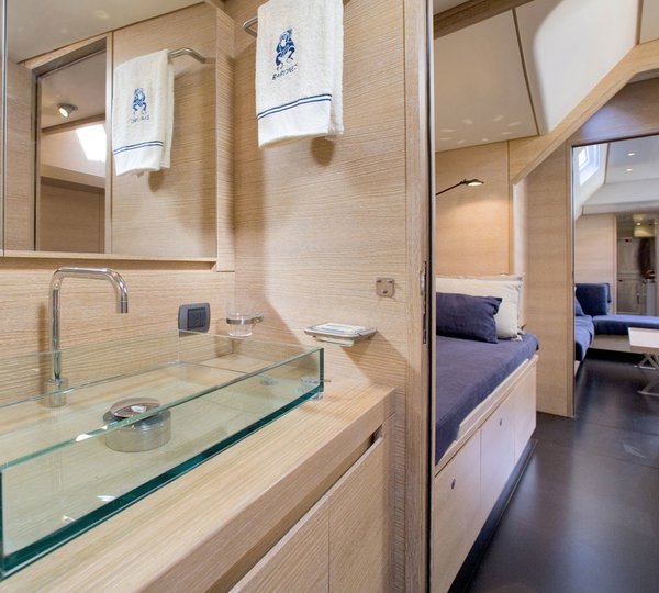 The 31m Yacht BARONG C