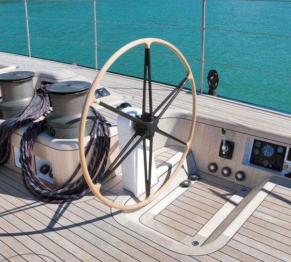 The 31m Yacht BARONG C