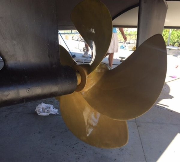 The 35m Yacht ARRECHO