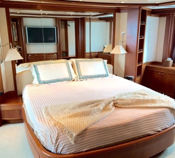 The 35m Yacht ARRECHO