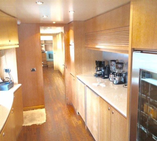 The 35m Yacht ARRECHO