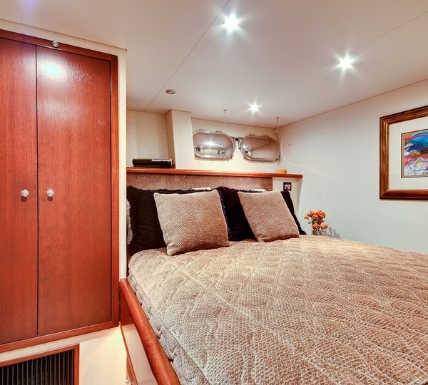 Guest's Cabin On Board Yacht ANDIAMO
