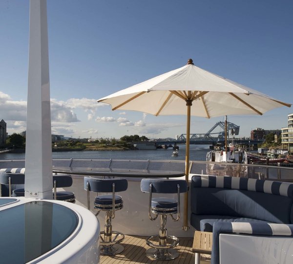 The 38m Yacht ALUMERCIA